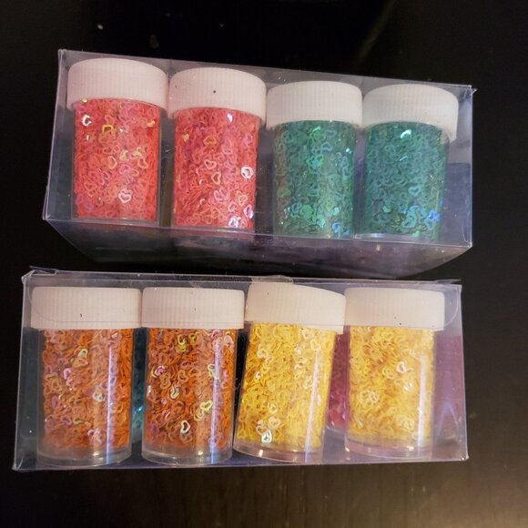 Heart Shaped Glitter Sequins confetti - Picture 6 of 8